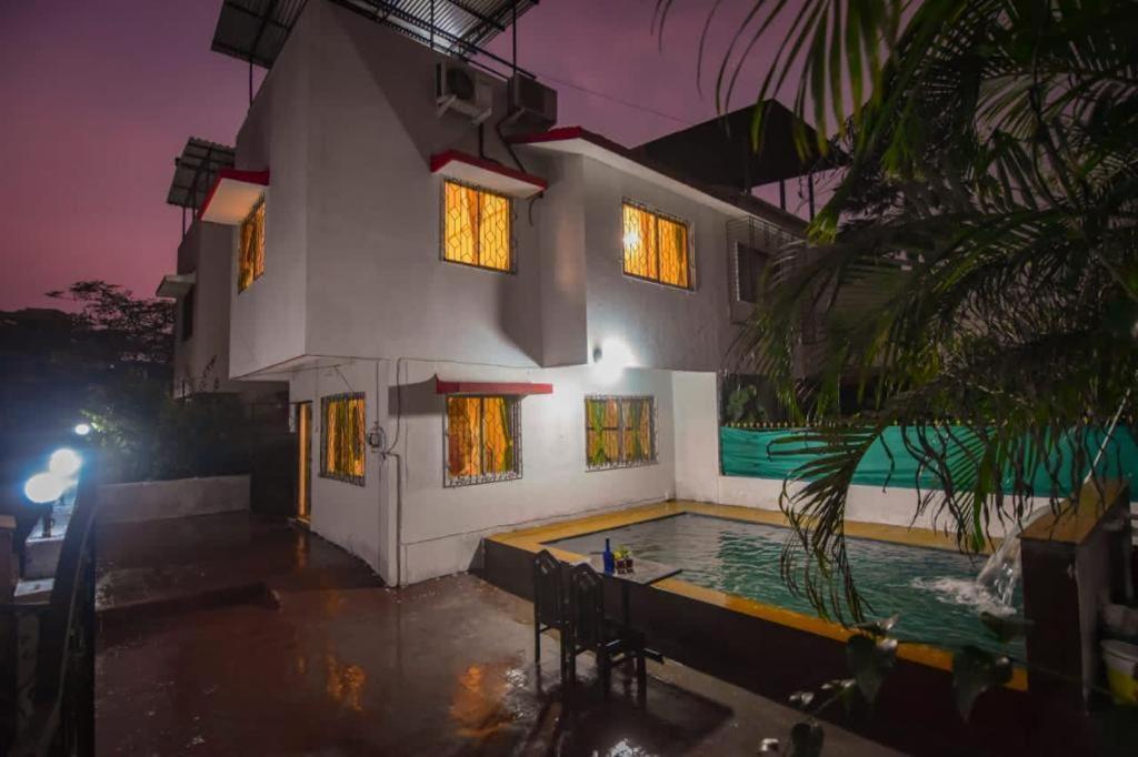Ll Empyrean Stay Ll 2Bhk Ll Valentina Villa Ll Lonavala Buitenkant foto